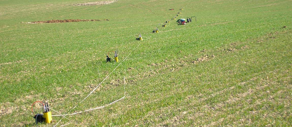 Seismic reflection survey