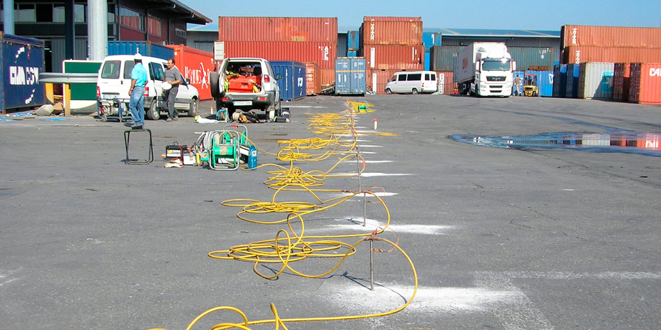 Geotechnical studies with electrical tomography
